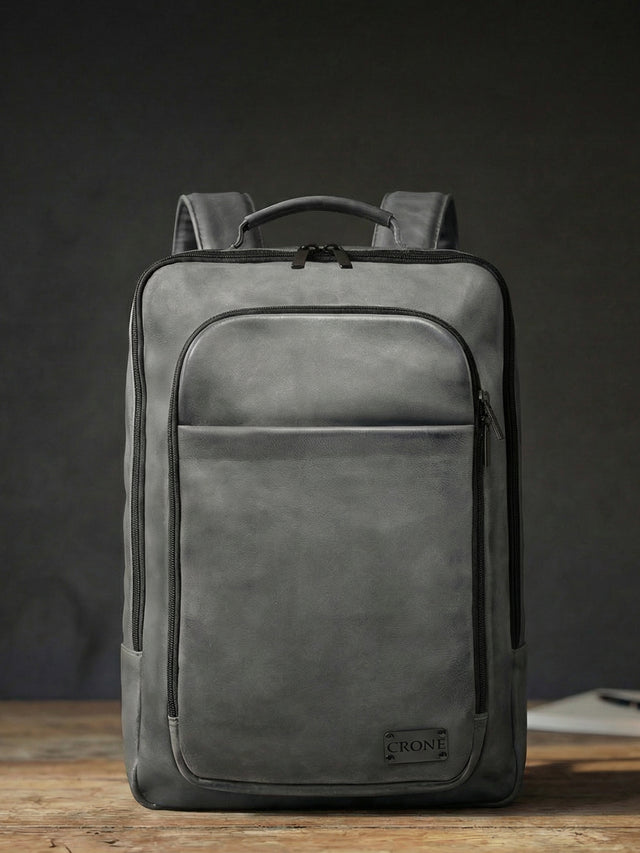 CRONE TOKYO Lederrucksack in Grau, Detailansicht